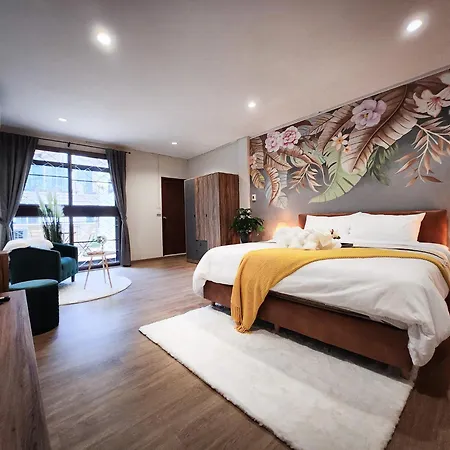 Asokes Hidden Gem Cozy Stay Next To The Park