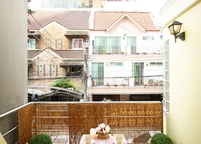 Asokes Hidden Gem Cozy Next To The Park Vakantiehuis *