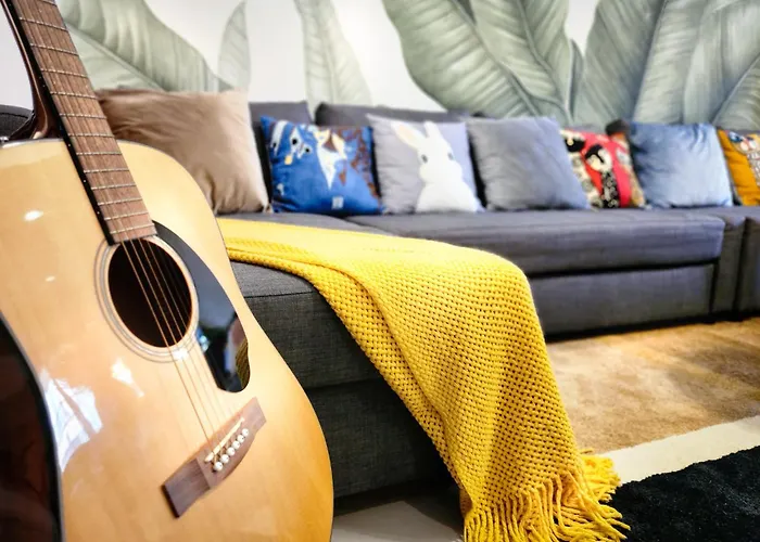 Vakantiehuis Asokes Hidden Gem Cozy Next To The Park Bangkok