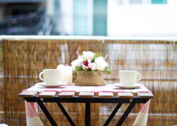 Asokes Hidden Gem Cozy Next To The Park Vakantiehuis *