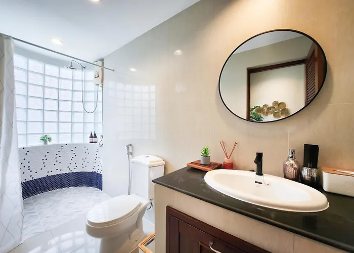 Asokes Hidden Gem Cozy Next To The Park Vakantiehuis Bangkok